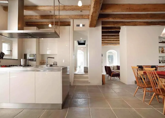Casa Leopoldo By Boutique Luxe Ligurian *