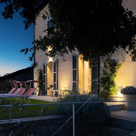 Casa Leopoldo By Boutique Luxe Ligurian Castiglione Chiavarese